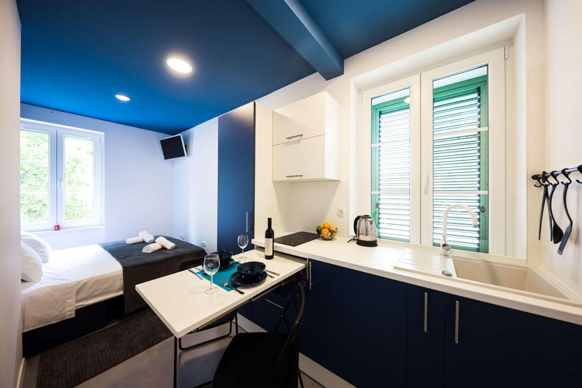 Old Micro-apartments Apartament Zadar